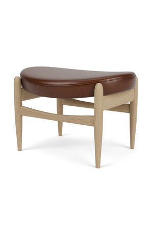Wooden Base Padded Ottoman | Audo Copenhagen Elizabeth | Oroa.com