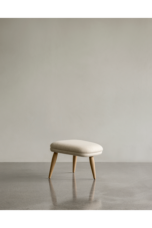 Wooden Leg Ottoman | Audo Copenhagen Oda | Oroa.com
