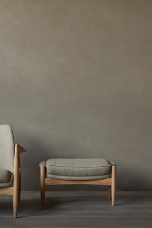 Wooden Leg Padded Ottoman | Audo Copenhagen The Seal