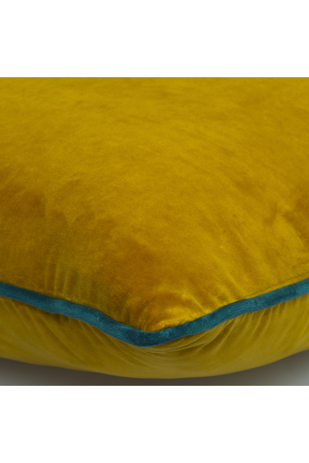 Cotton Velvet Cushion | Andrew Martin Medici | Oroa.com