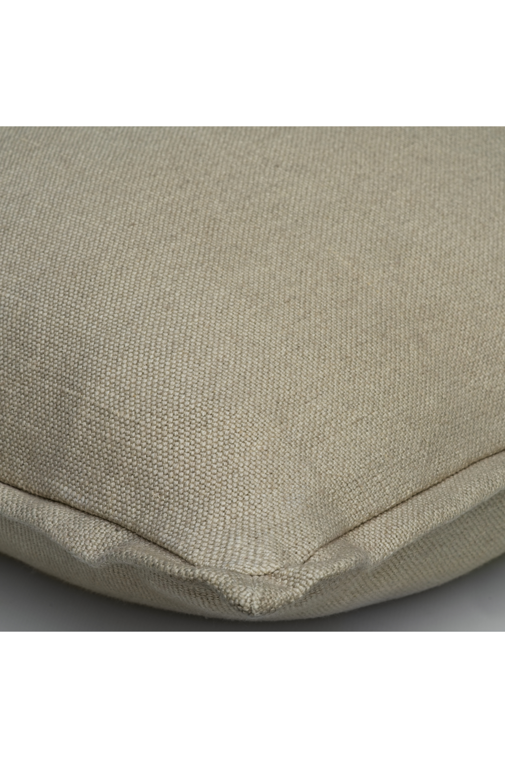 Linen Trimmed Cushion | Andrew Martin Rocco | Oroa.com