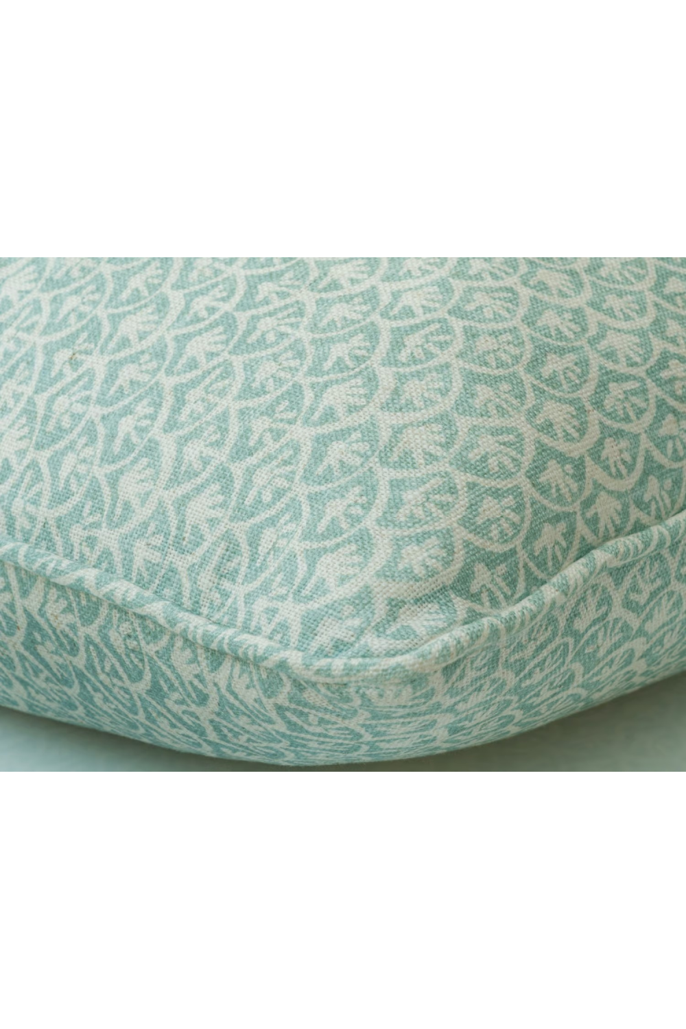 Hand-drawn Wildflowers Cushion | Andrew Martin Daisy | Oroa.com