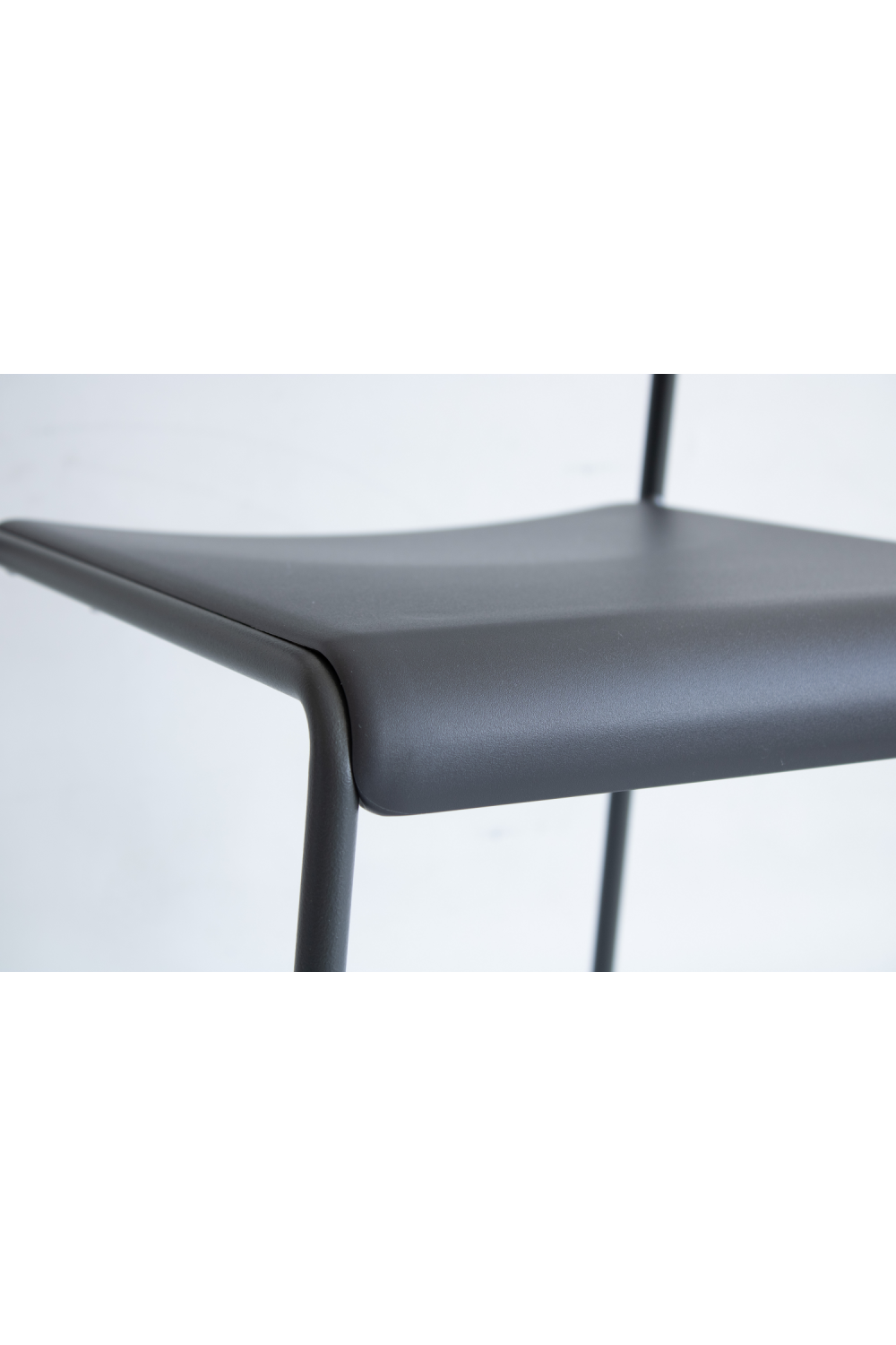 Minimalist Outdoor Dining Chair Set (4) | Andrew Martin Henty | Oroa.com