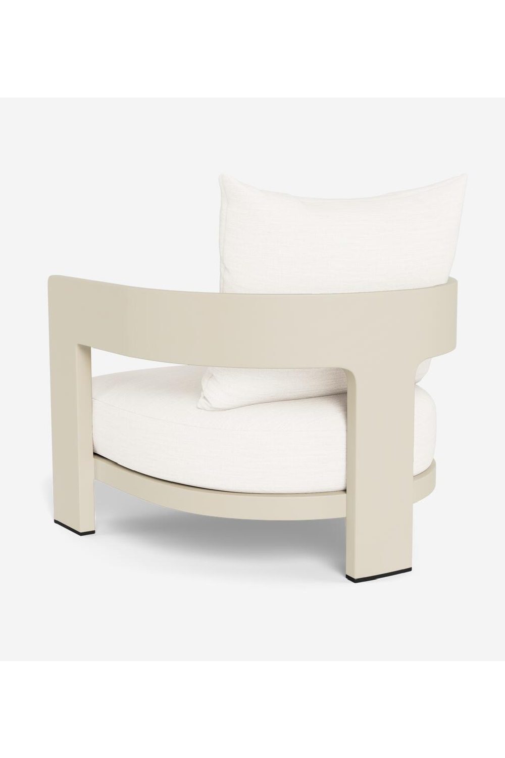 Outdoor Aluminium Lounge Chair | Andrew Martin Caicos | Oroa.com