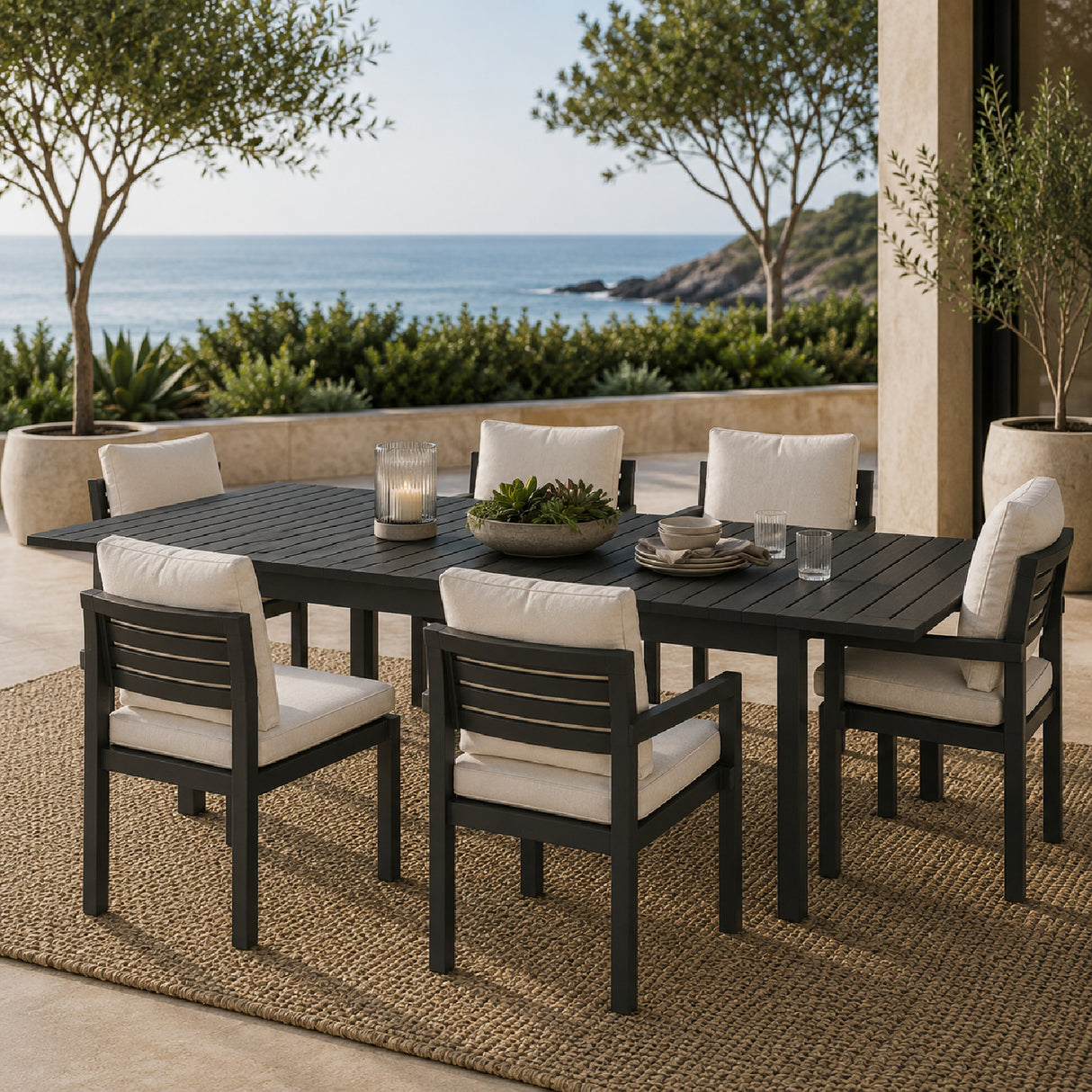   Gray Extendable Outdoor Dining Table | Oroa.com