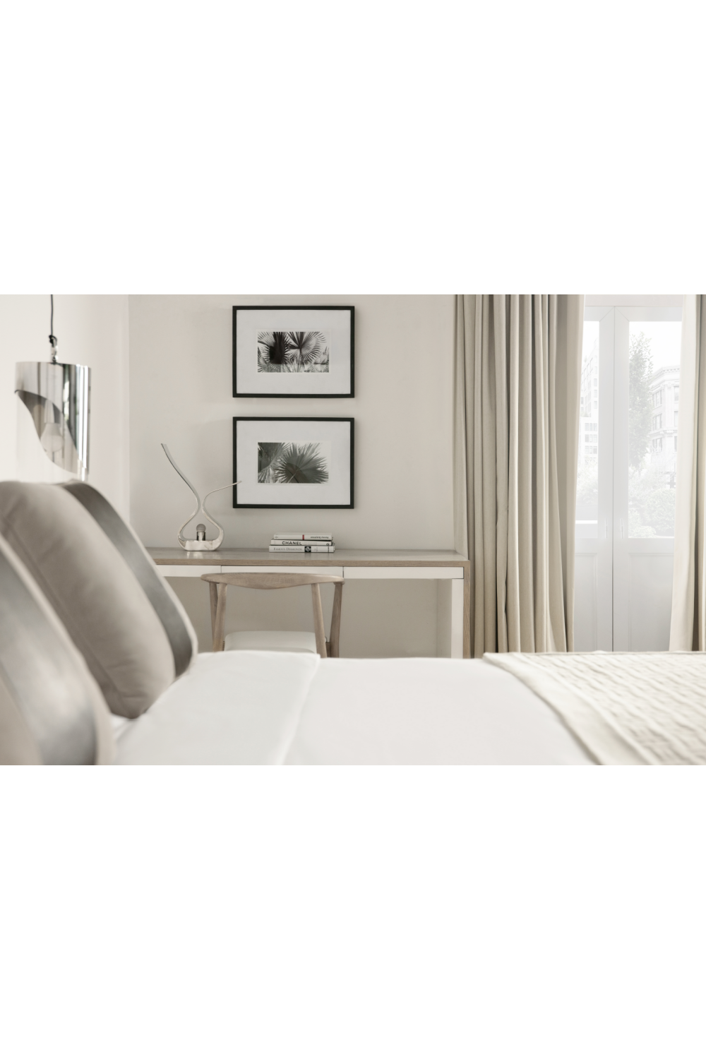 White Leather Upholstered Skandi Dining Chair | Andrew Martin Soho | Oroa.com