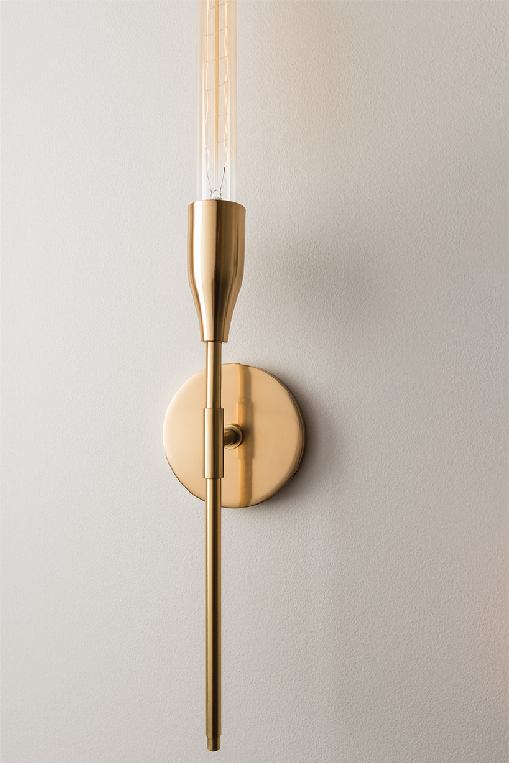 Elongated Glass Wall Light | Andrew Martin Tara | Oroa.com