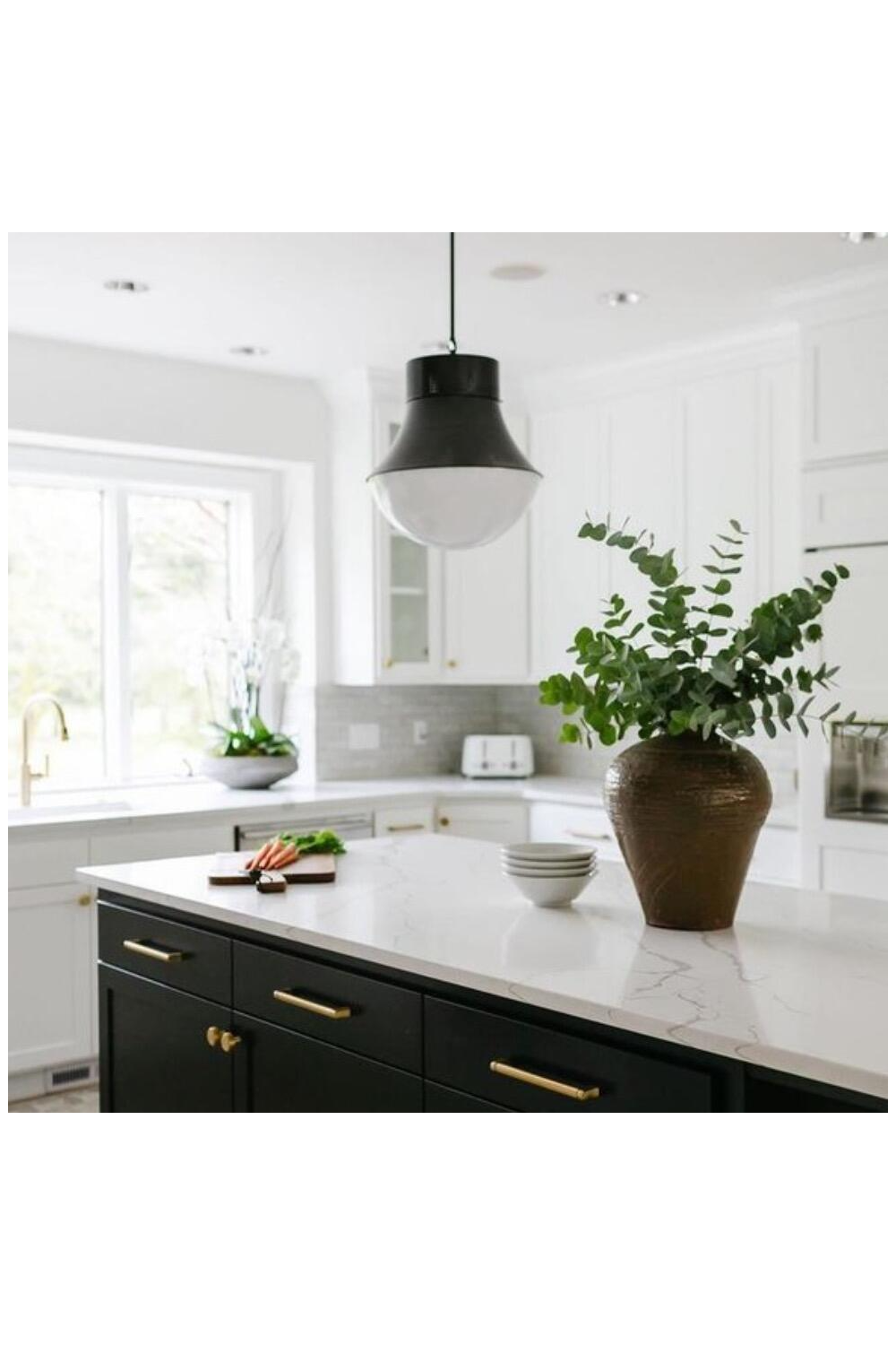 Curved Metal Pendant Lamp | Andrew Martin Precision | Oroa.com