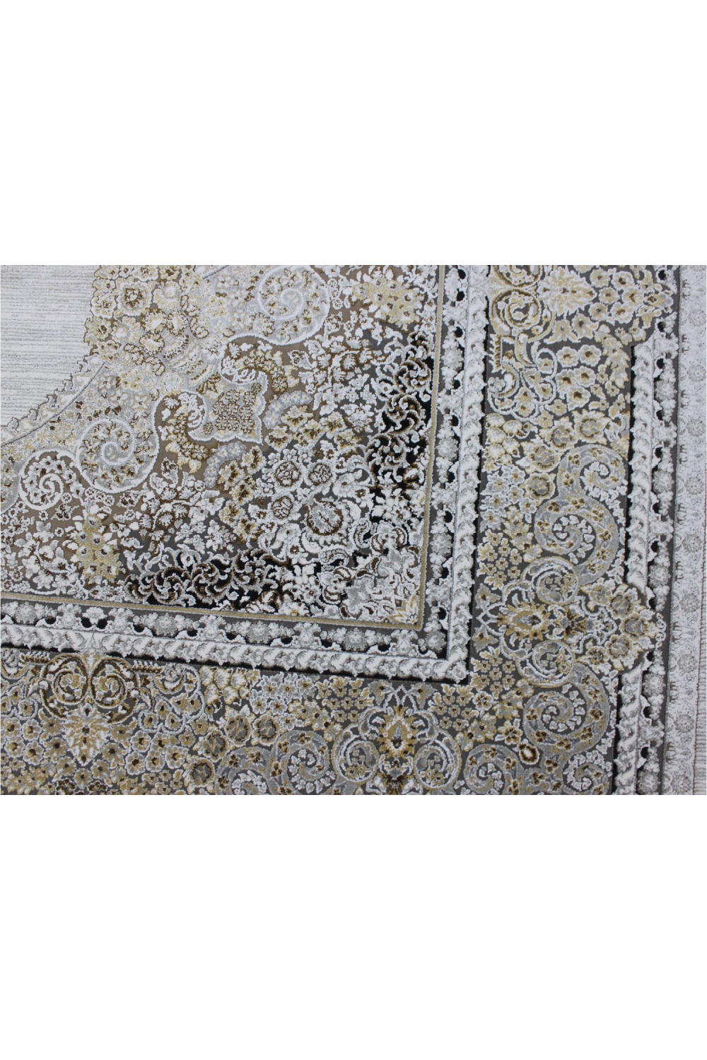 Gray Medallion Motif Persian Rug | Andrew Martin Soraya | Oroa.com