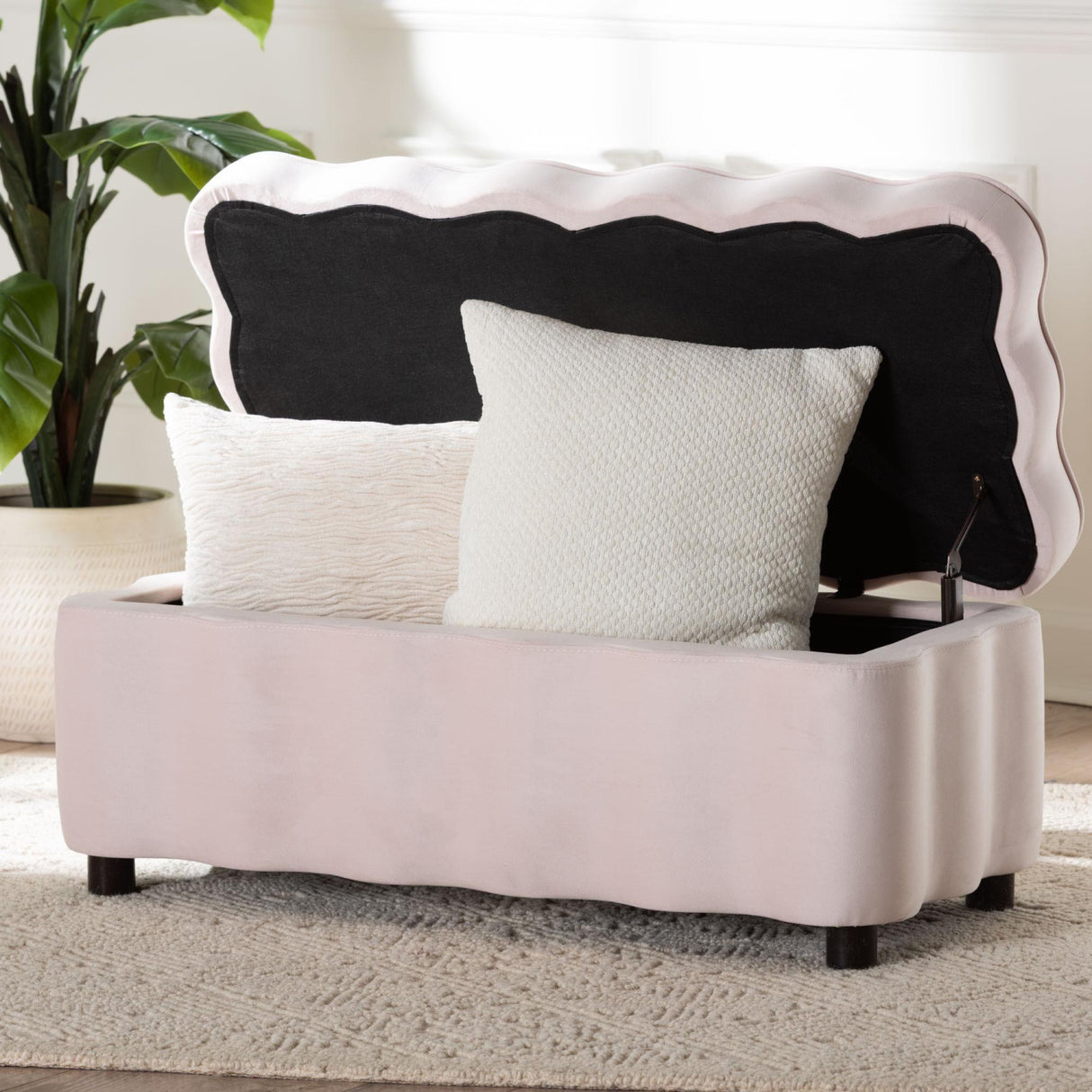   Velvet Storage Bench | Oroa.com