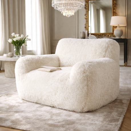   White Chunky Lounge Chair | Oroa.com