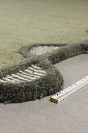 Green Wool Carpet 5' x 7'5" | Bold Monkey Sugar Lines | Oroa.com