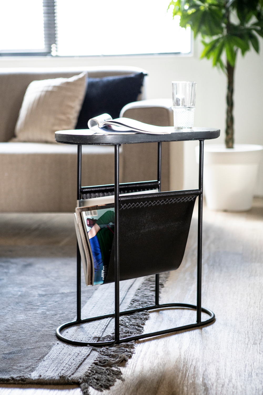Black Magazine Rack End Table | By-Boo Daily | OROA.com