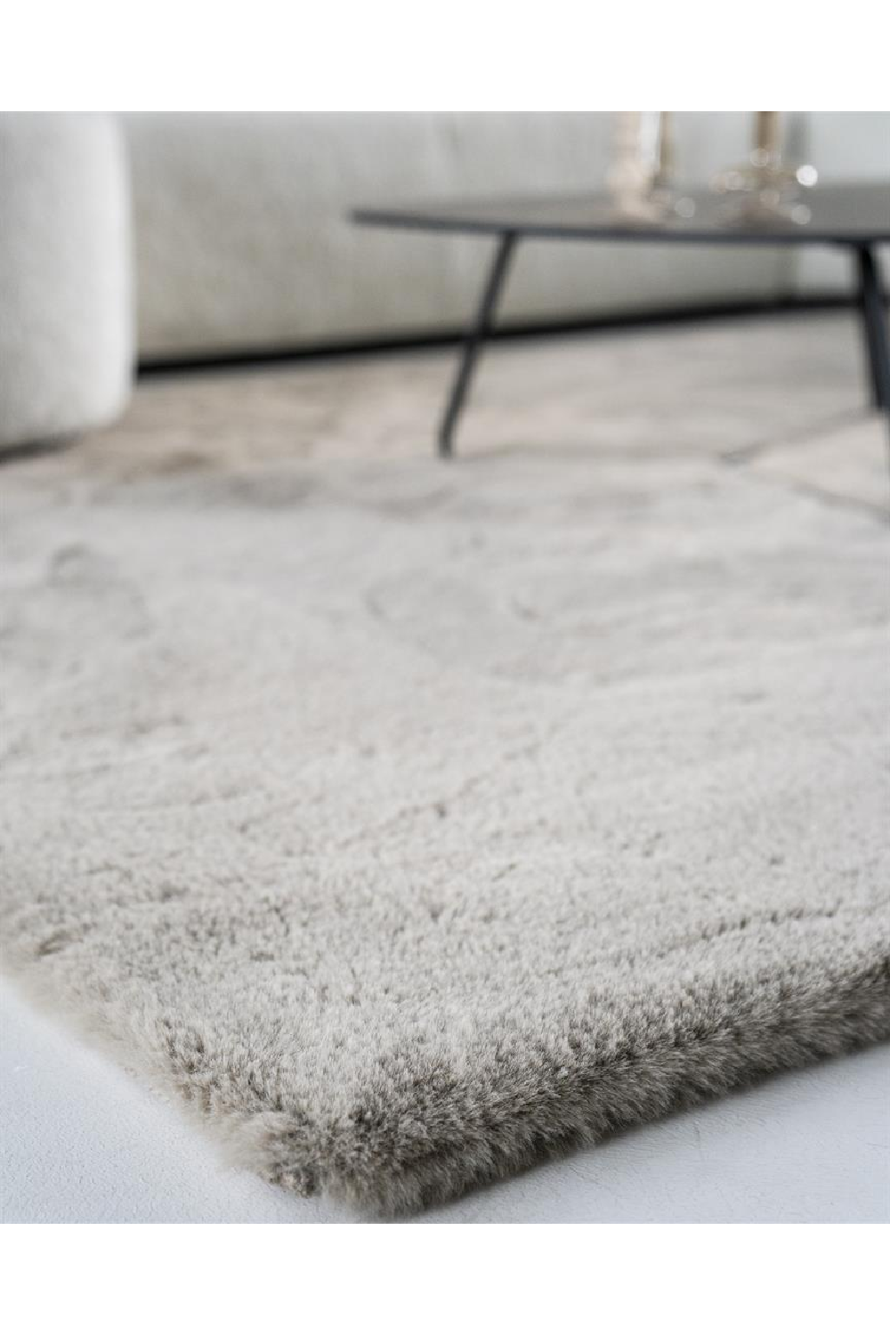 Modern Minimalist Carpet 7' x 10' | By-Boo Zena | Oroa.com