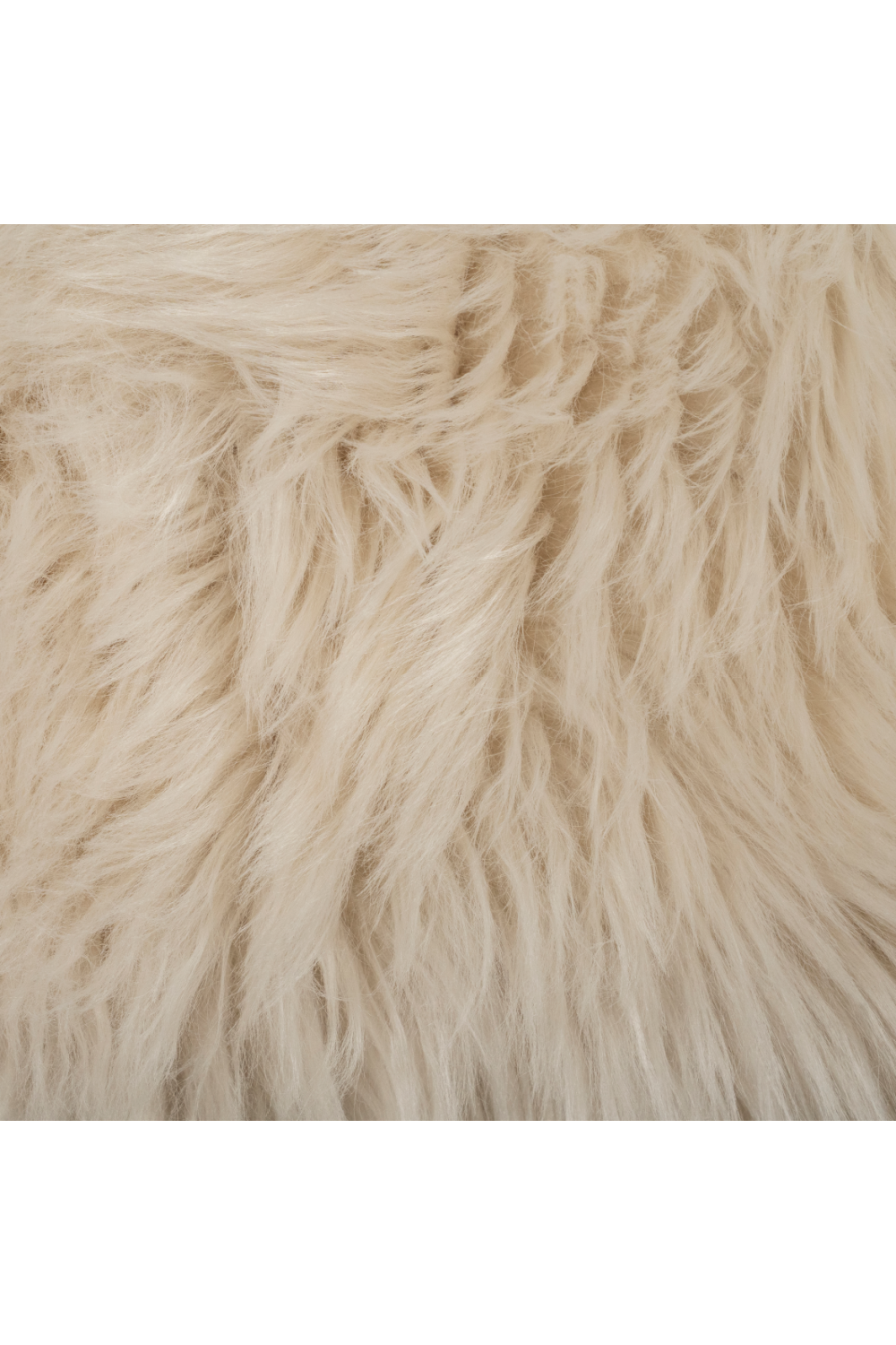 Furry Minimalist Carpet 6' x 9'5" | By-Boo Laska | Oroa.com