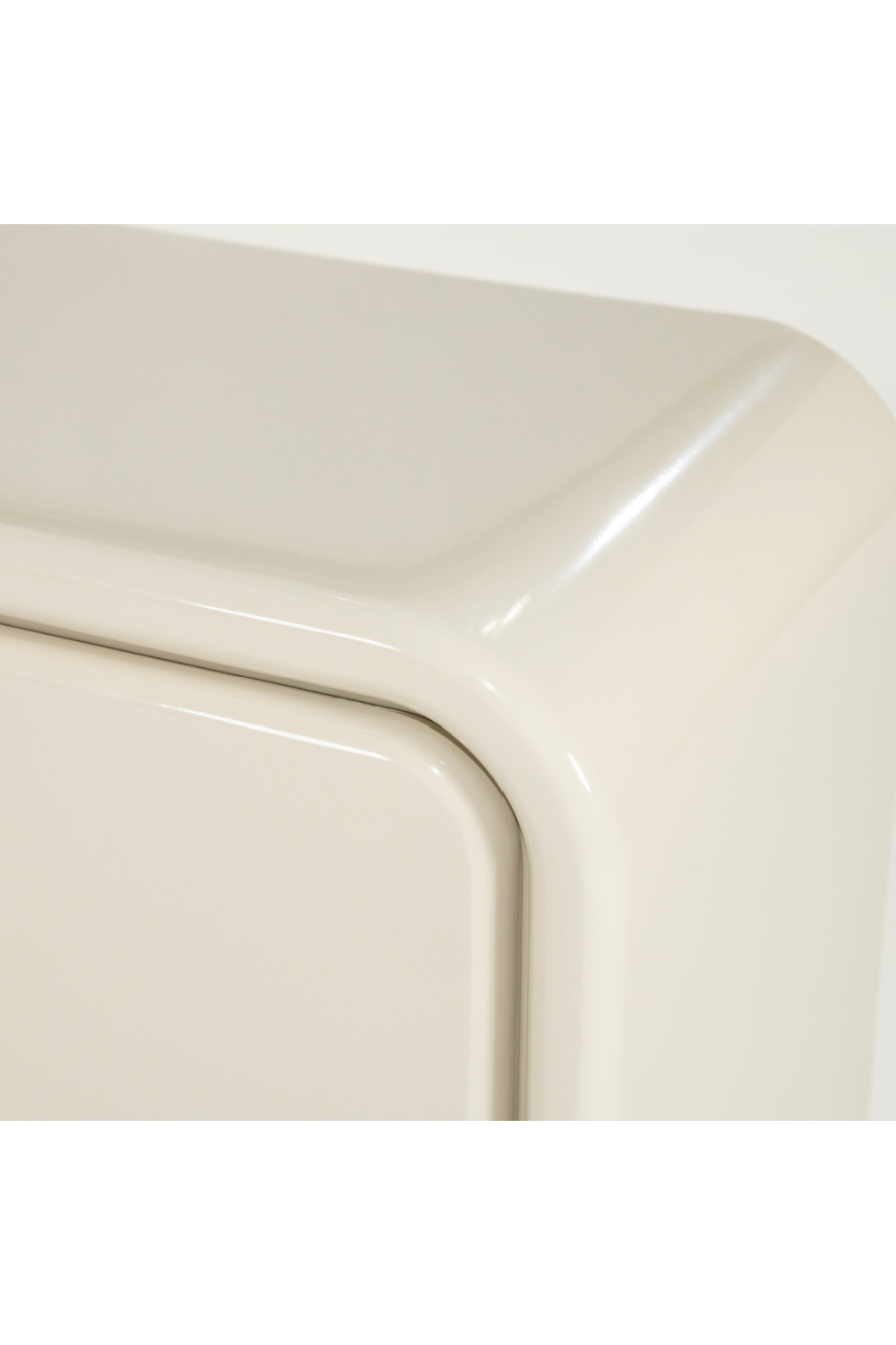 High-gloss 2-Door Dresser | By-Boo Gubby | Oroa.com