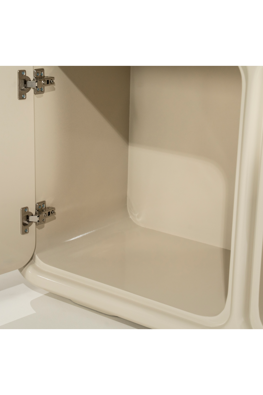 High-gloss 2-Door Dresser | By-Boo Gubby | Oroa.com