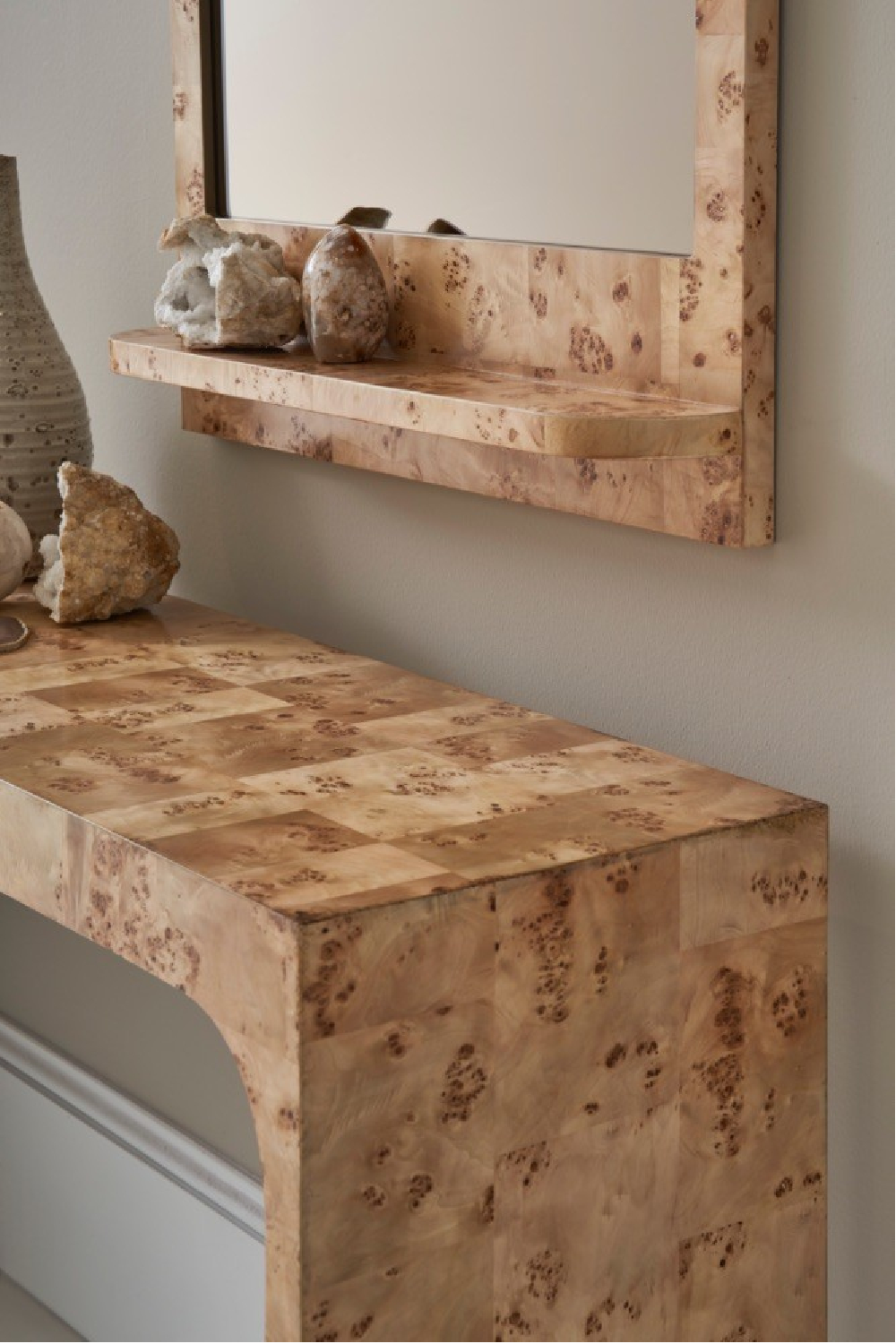 Mappa Burl Modern Console | Caracole Cabaret | Oroa.com