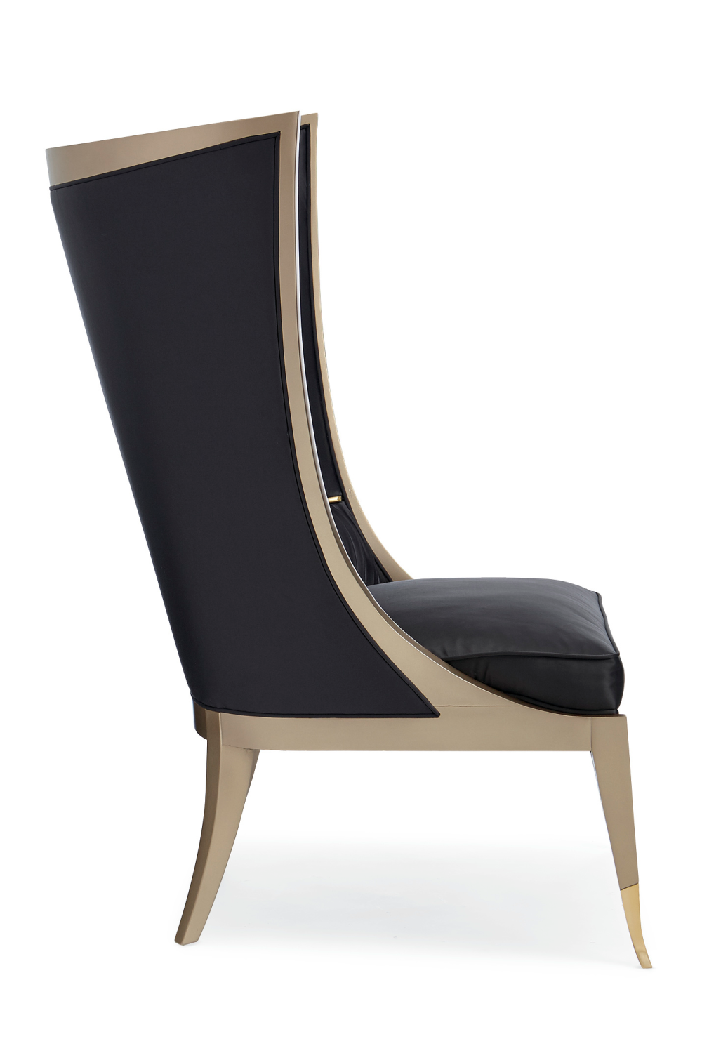   Curved Wingback Chair | Oroa.com
