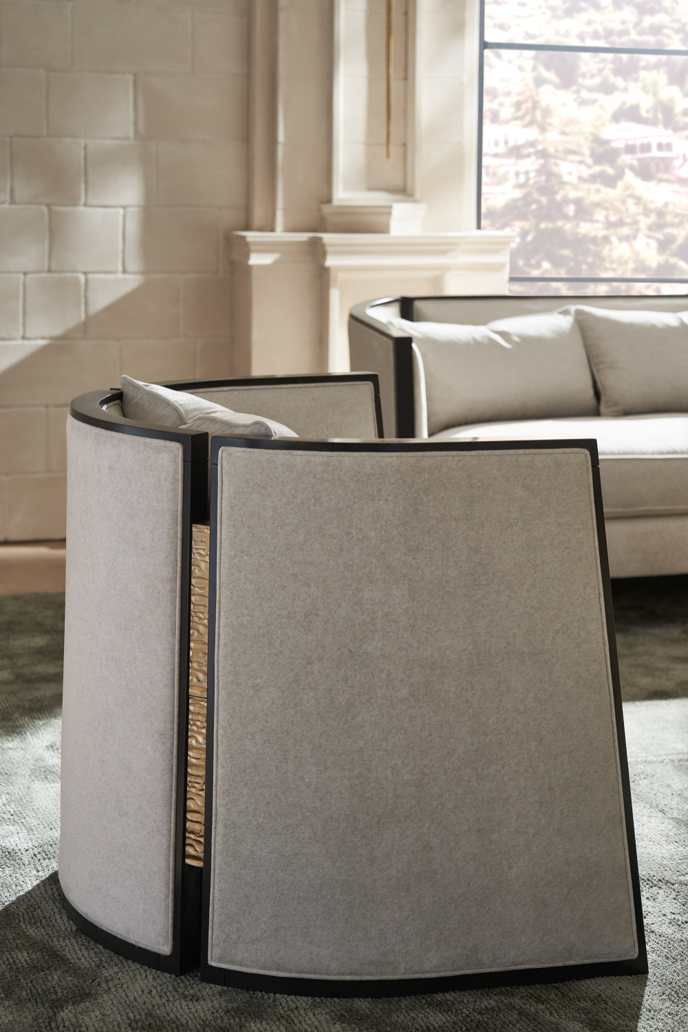 Three-Panneled Sofa | Caracole Cut Away | Oroa.com