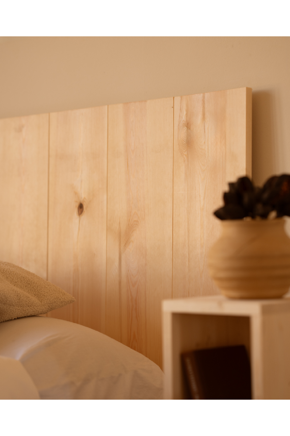 Pine Wood Headboard | Decowood Flanders | Oroa.com