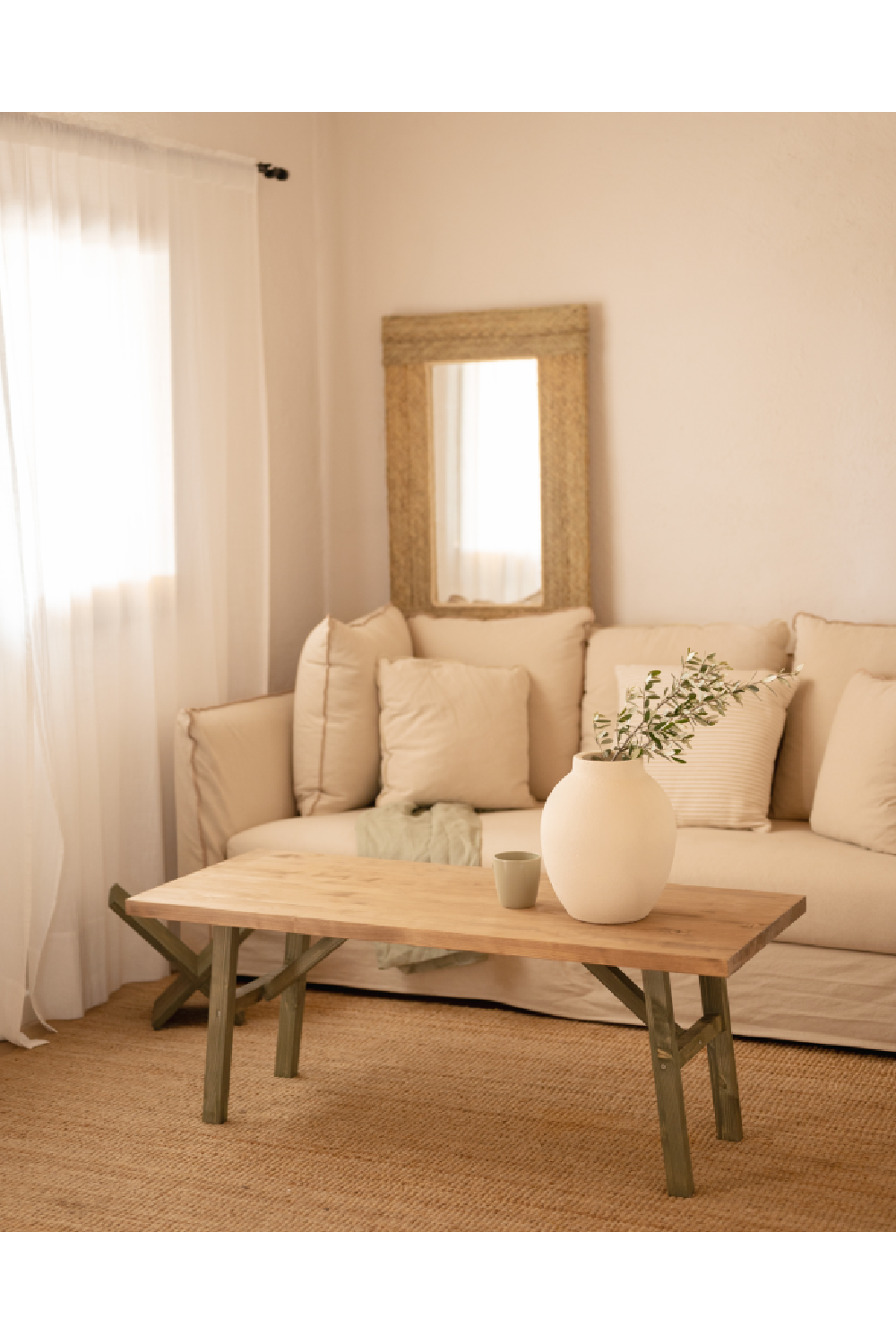 Scandinavian Wooden Coffee Table | Decowood Siep | OROA.com