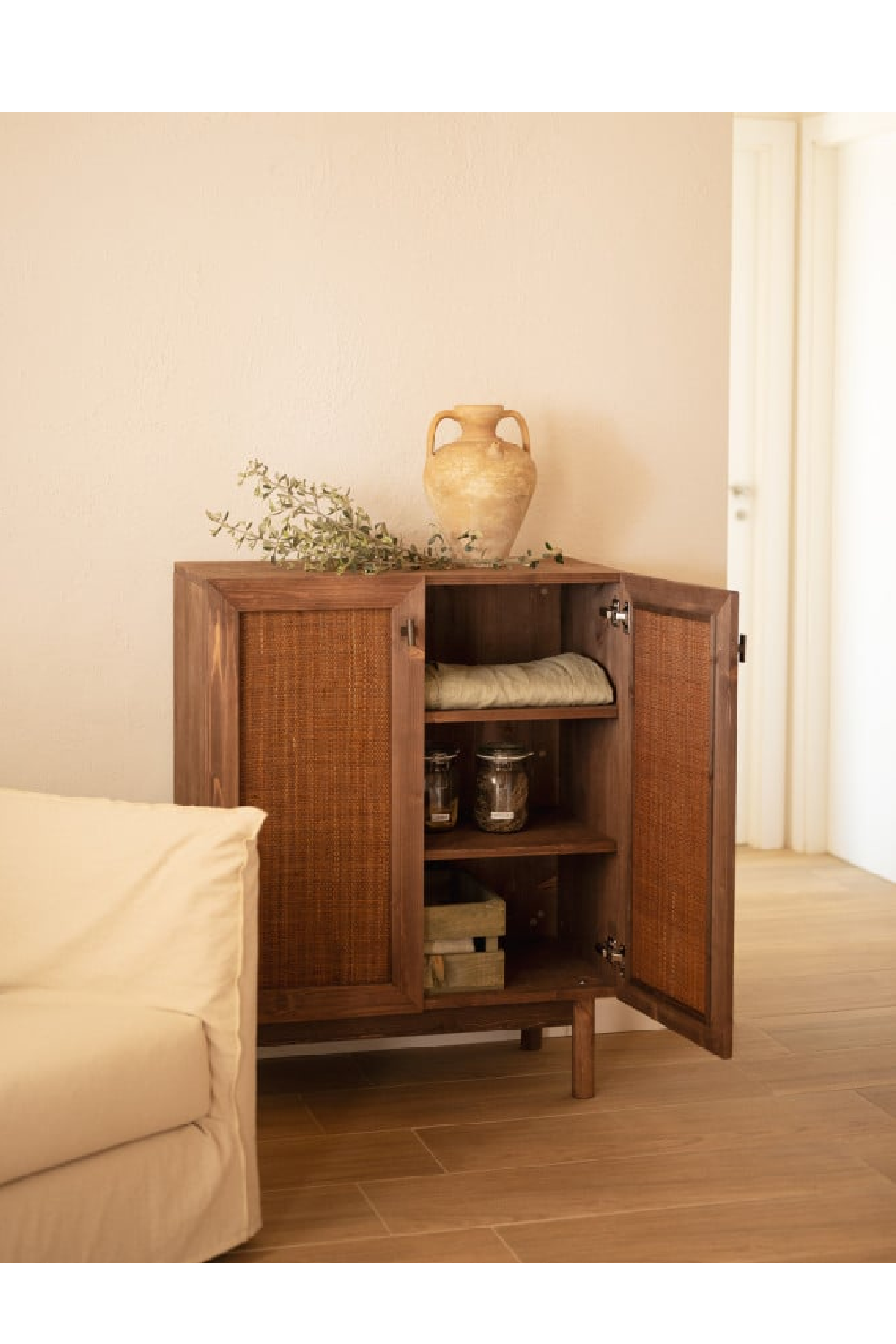 Rattan Weave 2-Door Sideboard | Decowood Olivia | Oroa.com