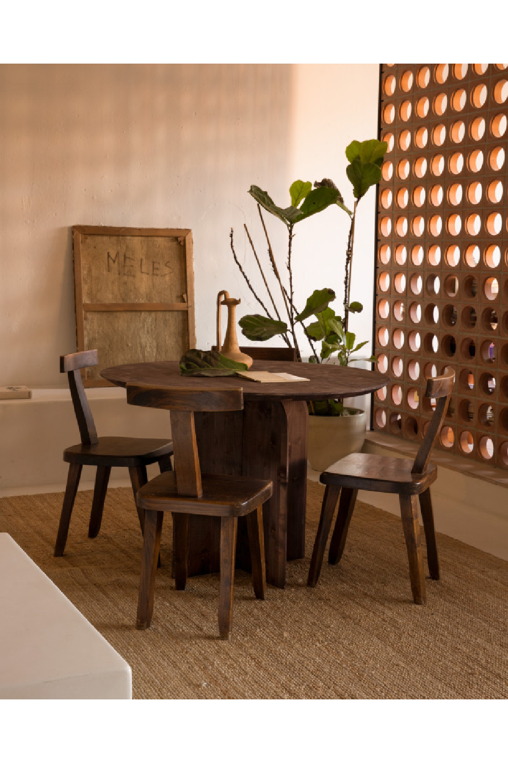 Round Solid Wood Dining Table | Decowood Bloom | Oroa.com