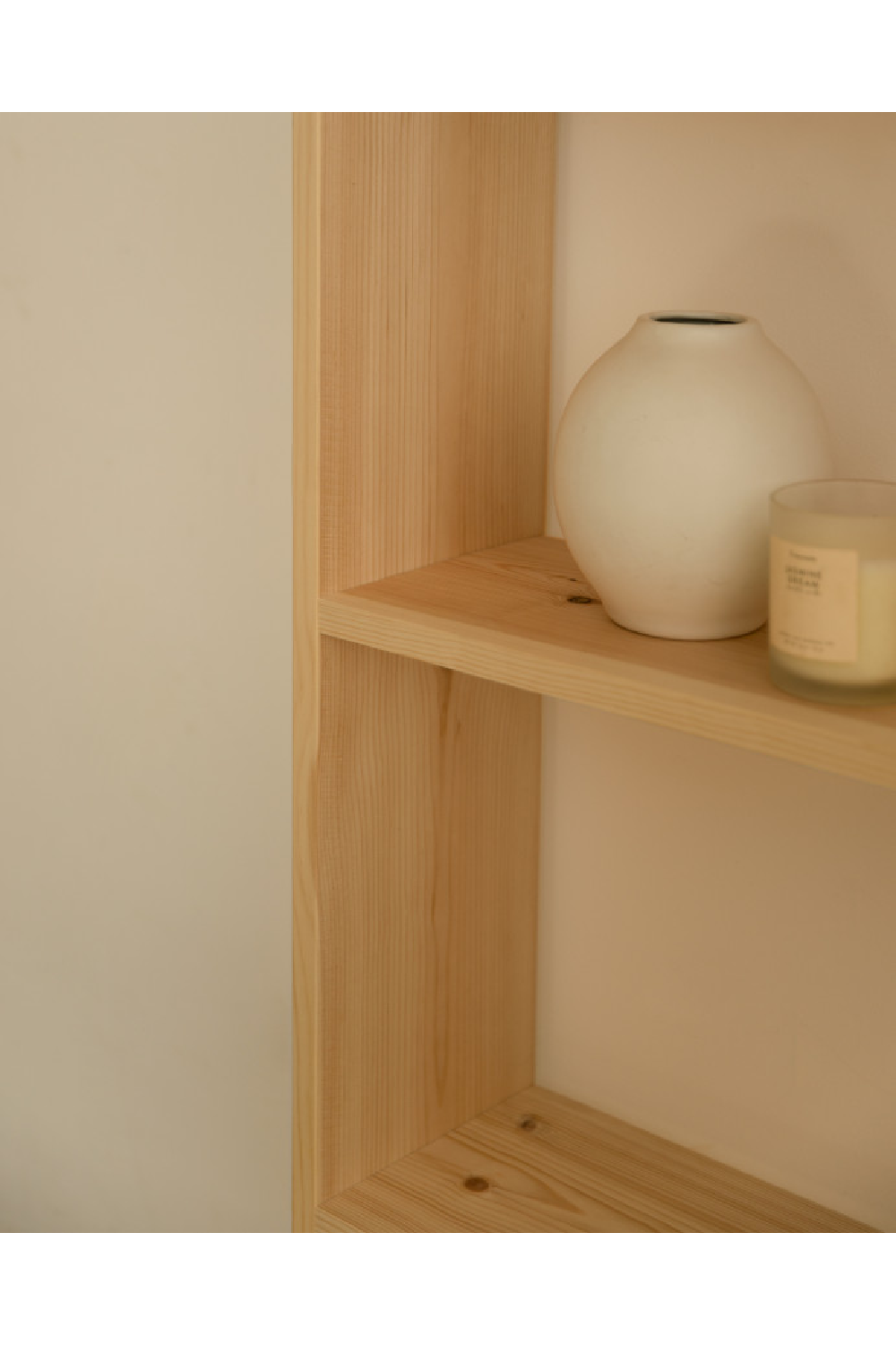 Spruce Wood Nordic Shelf | Decowood Saura | OROA.com