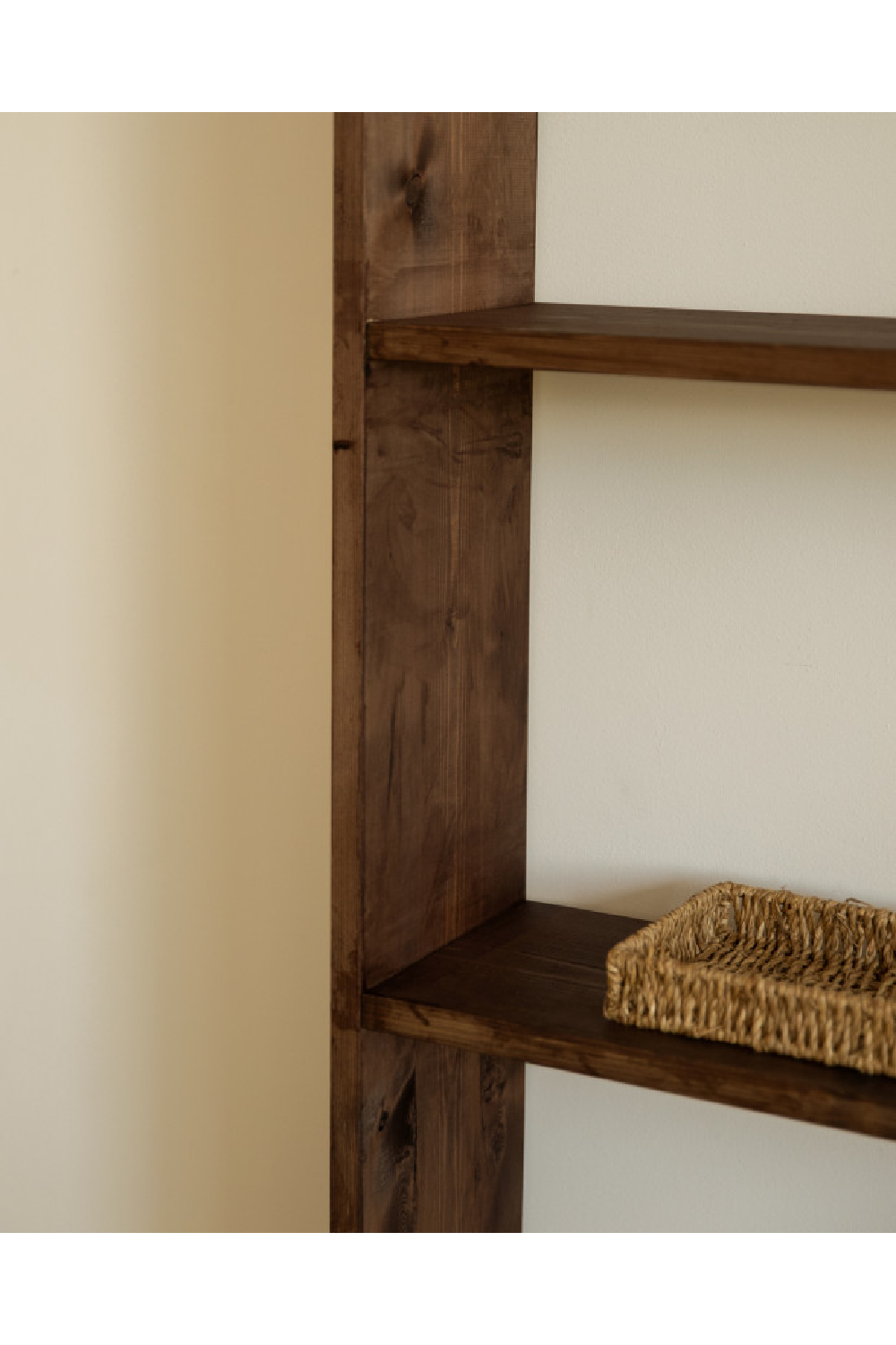 Spruce Wood Nordic Shelf | Decowood Saura | OROA.com