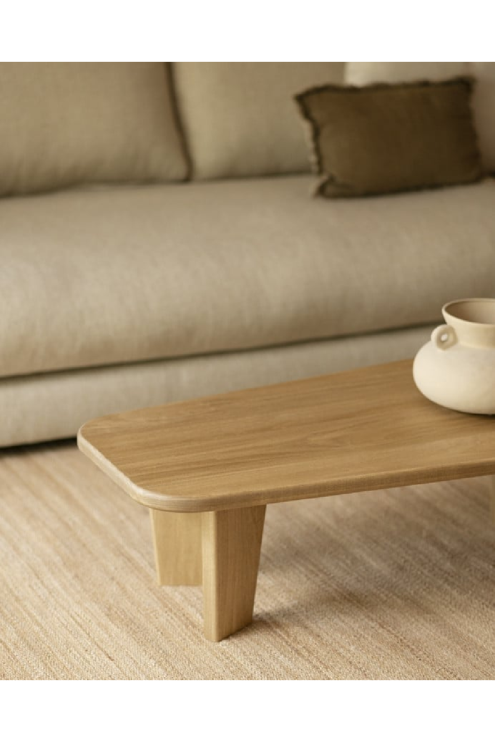 3-Legged Poplar Coffee Table | Decowood Bimba | Oroa.com