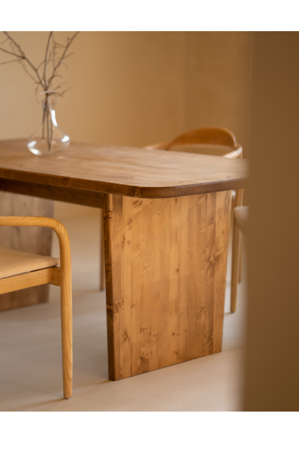 Scandinavian Style Dining Table | Decowood Bimba | Oroa.com