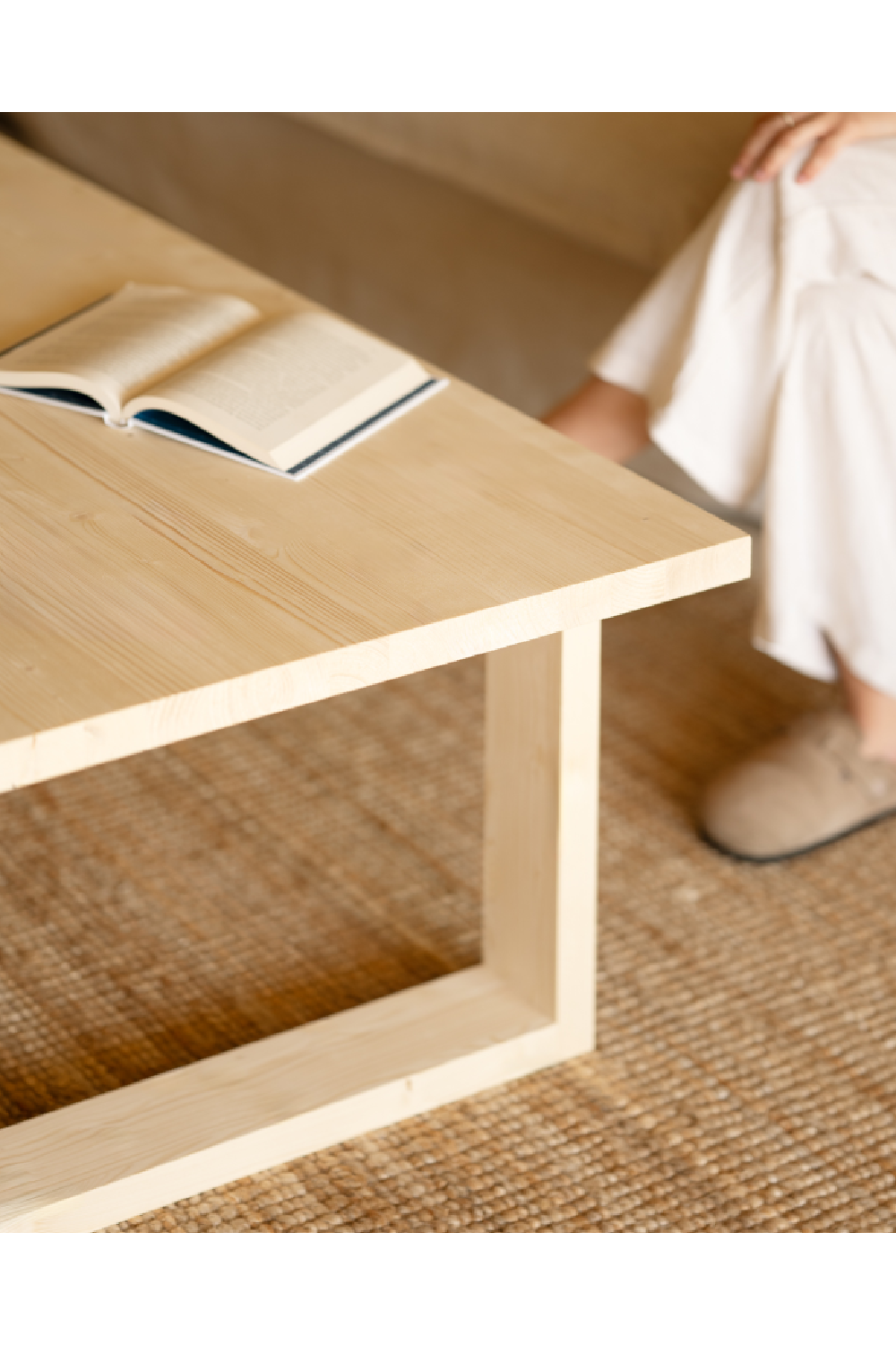Minimalist Rectangular Coffee Table | Decowood Cairo | Oroa.com