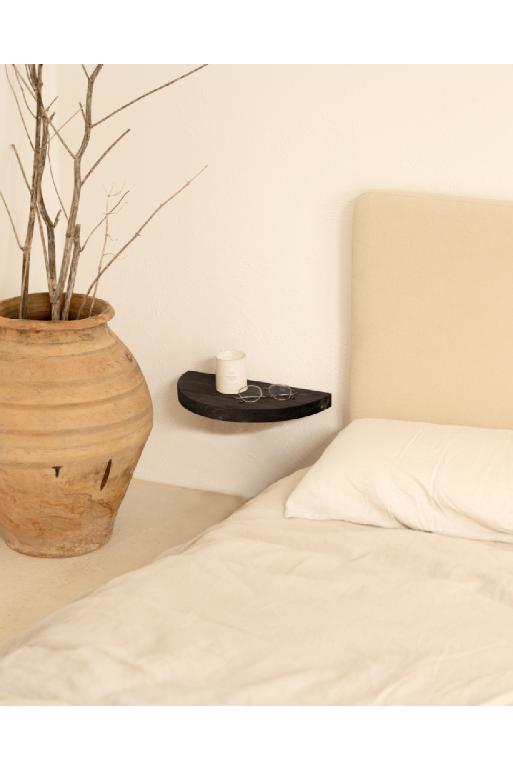 Curved Floating Nightstand | Decowood Tokyo | Oroa.com