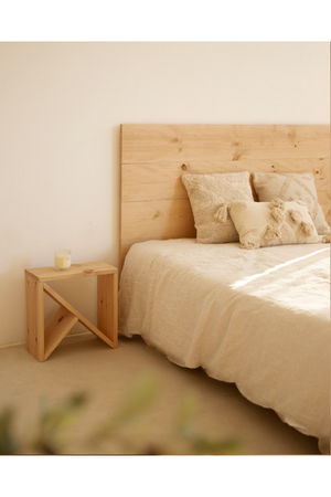 Solid Pine Side Table | Decowood Stoke | OROA.com