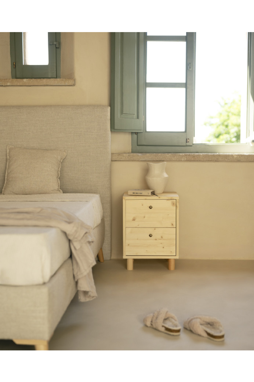 2-Drawer Wooden Bedside Table | Decowood Saura | OROA.com