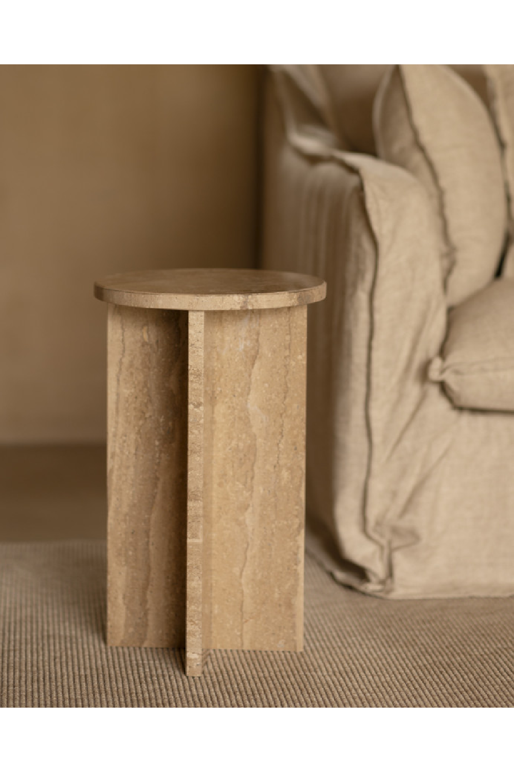 Round Marble Side Table | Decowood Tuscany | Oroa.com