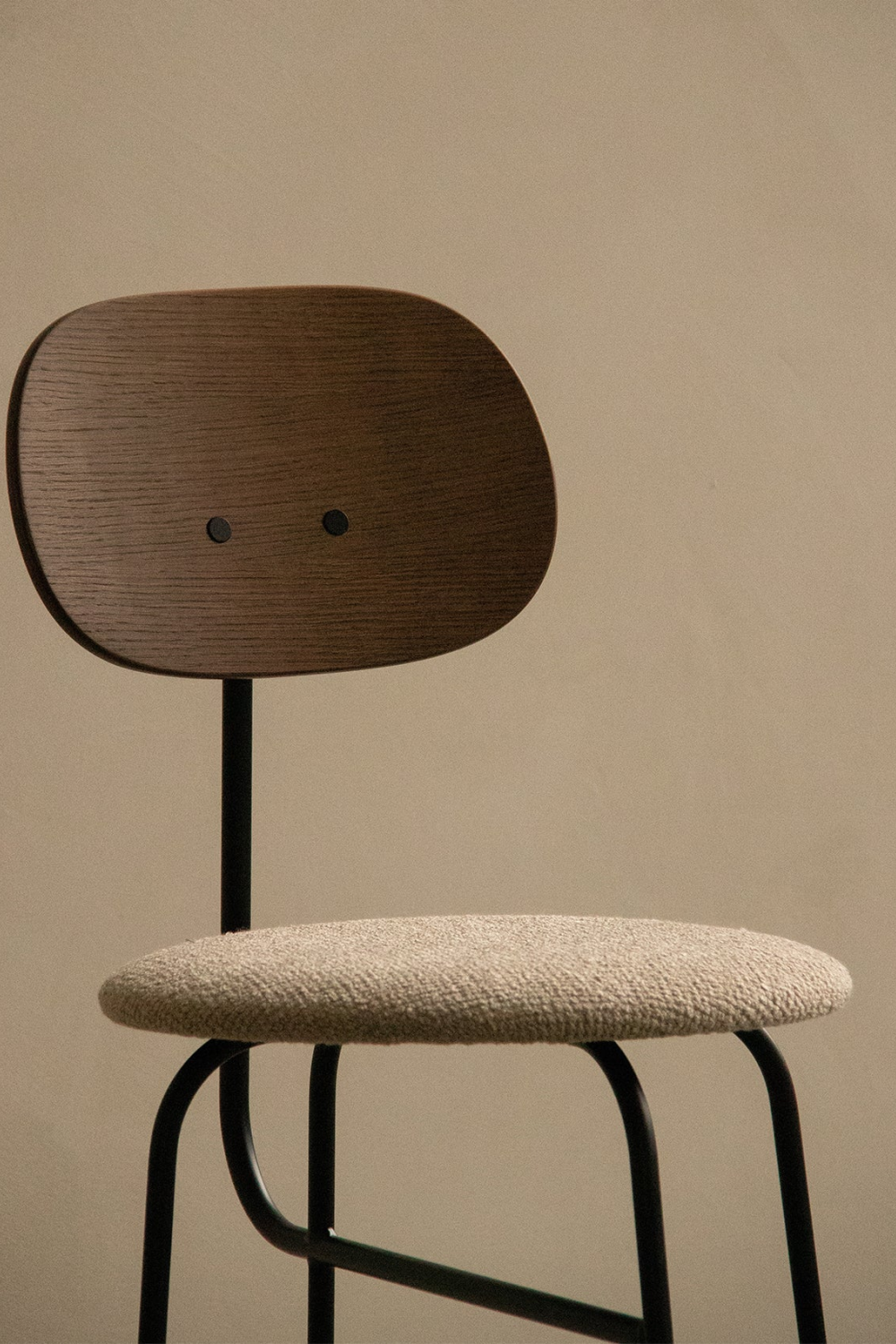 Upholstered Seat Counter Chair | Audo Copenhagen Afteroom | Oroa.com