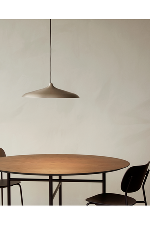 Round Minimalist Dining Table | Audo Copenhagen Snaregade | Oroa.com
