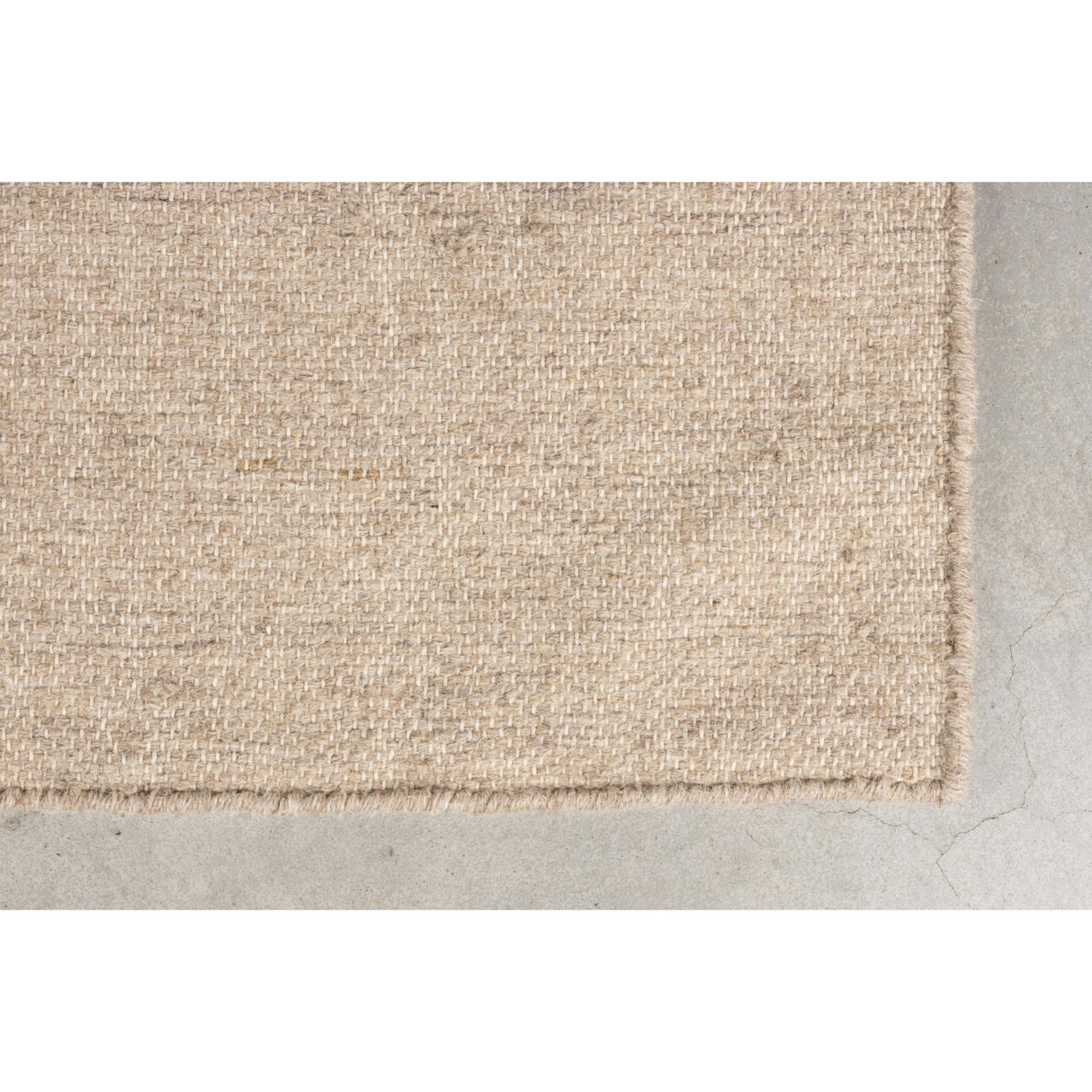   Hand-woven Wool Carpet 6'7" x 10' | Oroa.com