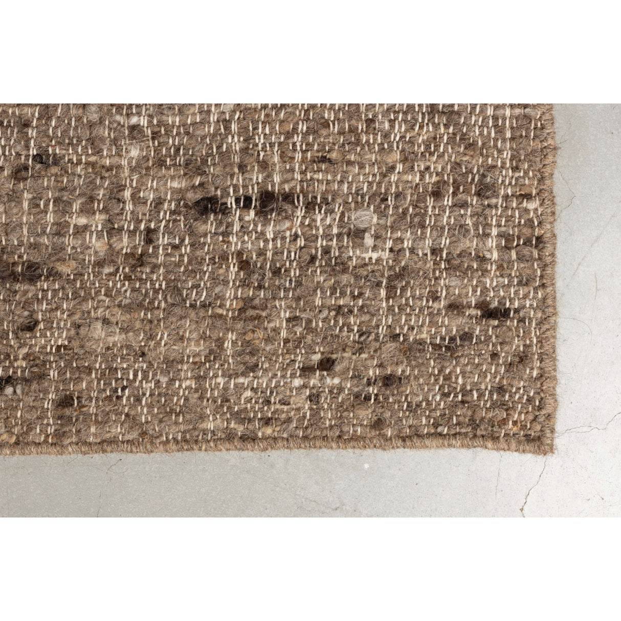  Hand-woven Wool Carpet 6'7" x 10' | Oroa.com