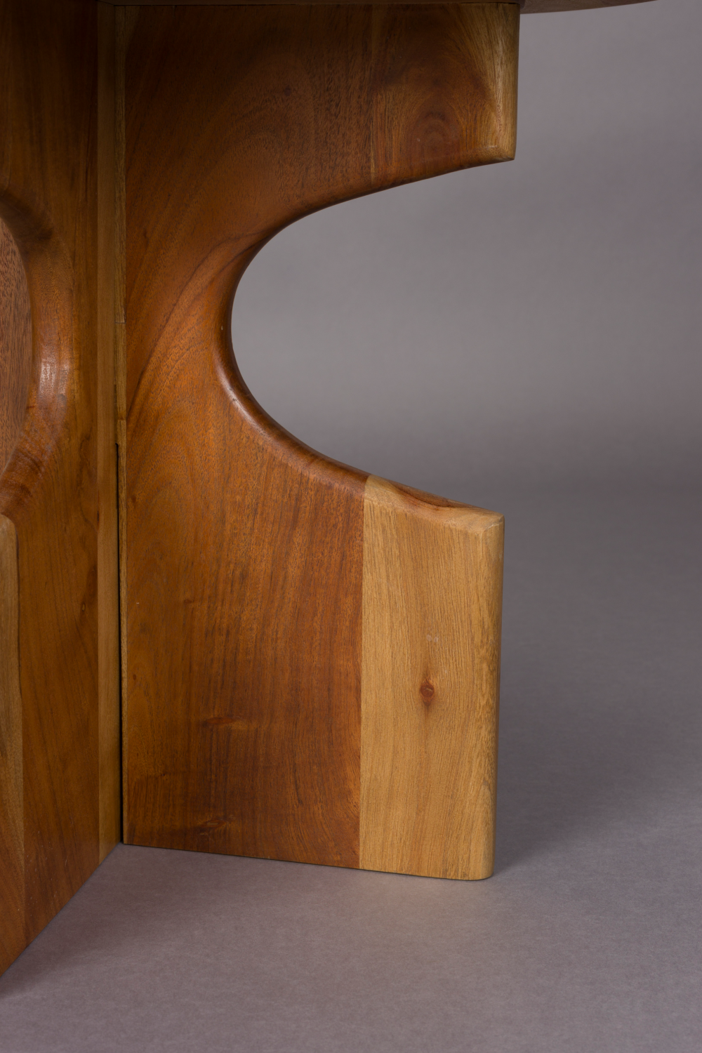 Notched Base Wooden Side Table | Dutchbone Morgan | OROA.com