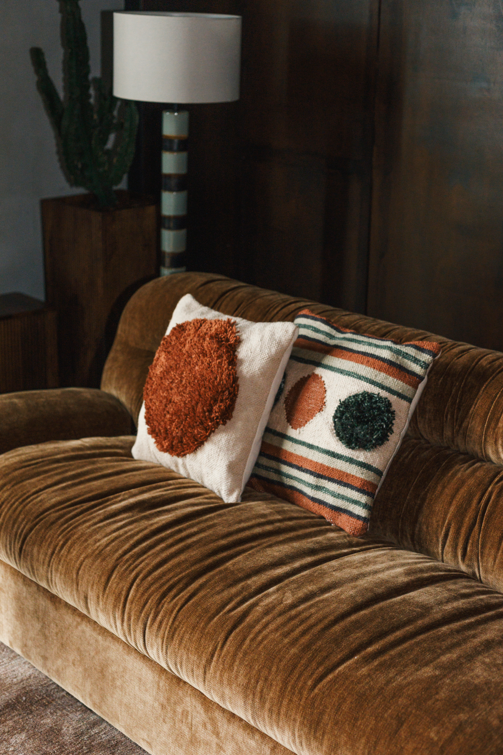 Velvet Pleated Sofa | Dutchbone Douglas | OROA.com