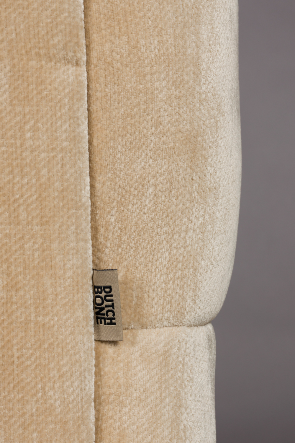 Velvet Pleated Sofa | Dutchbone Douglas | OROA.com