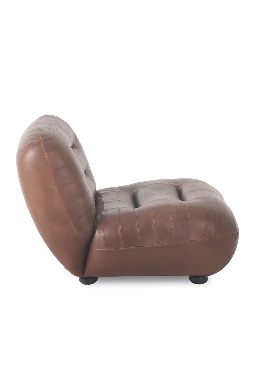 Deep Stitched Leather Lounge Chair | Dutchbone Wyatt | Oroa.com