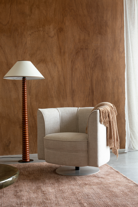   Curved Swivel Lounge Chair | Oroa.com