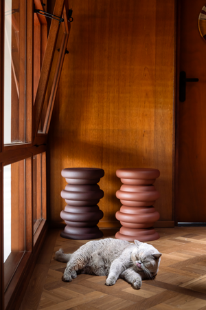 Iron Layered Stool | Dutchbone Artemis | OROA.com