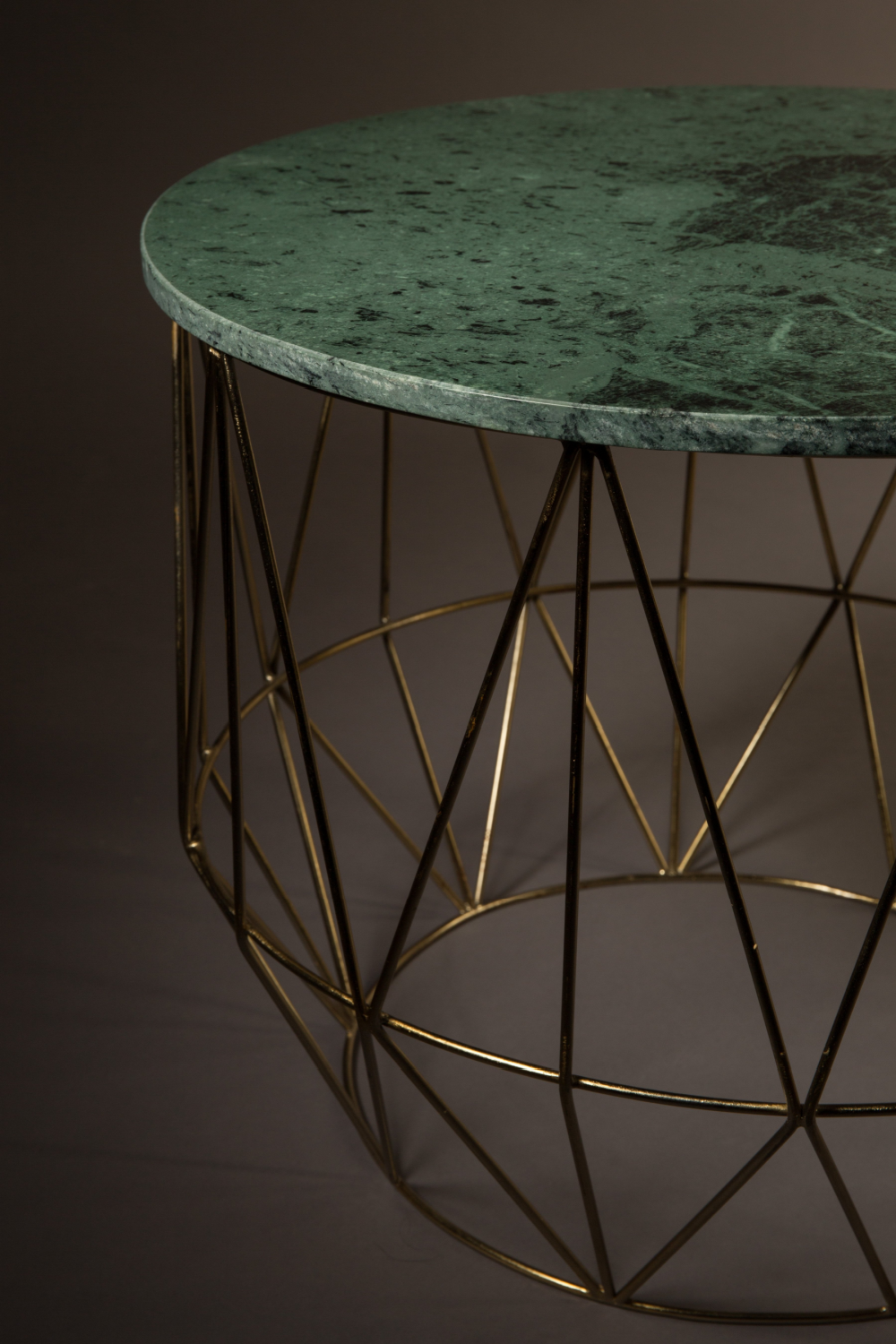 Geometric Wire Base End Table | Dutchbone Boss | Oroatrade.com