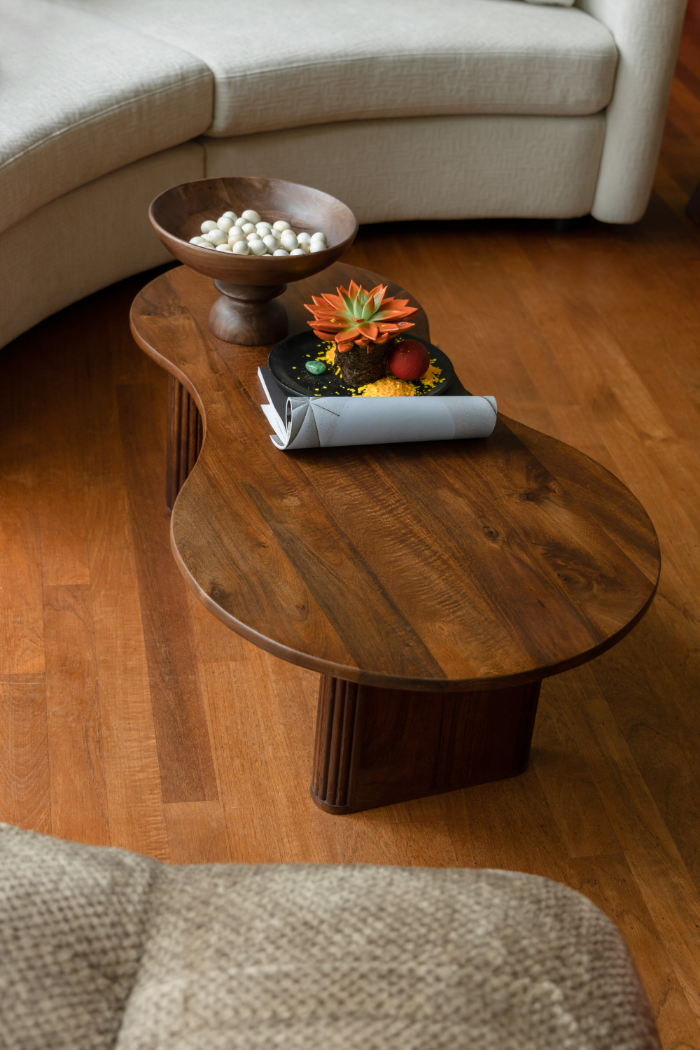 Solid Mango Wood Coffee Table | Dutchbone Tilon | OROA.com