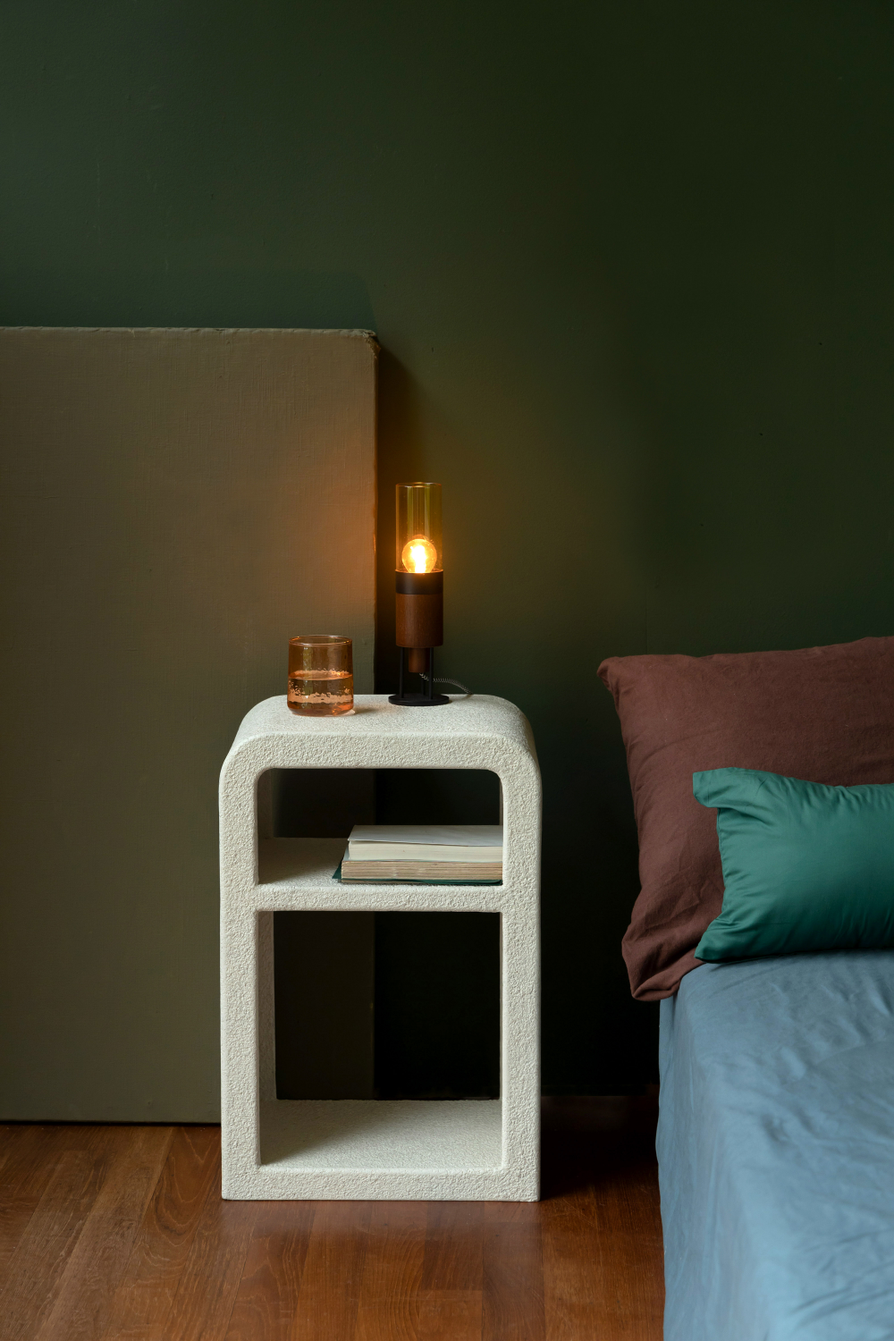 Beige Modern Bedside Table | Dutchbone Veda | OROA.com
